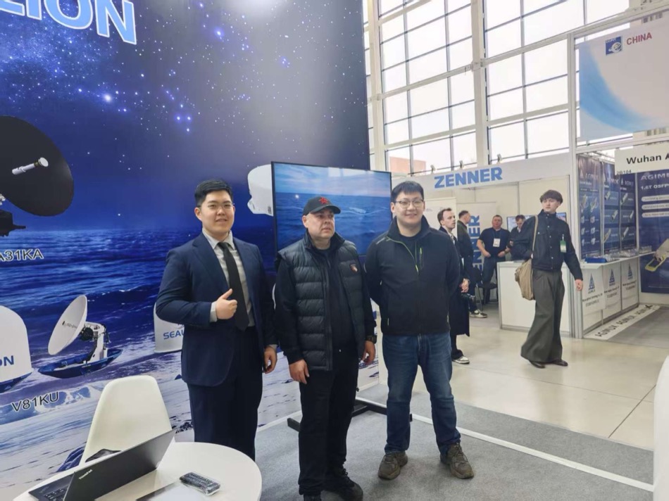 Документальная фотография с площадки выставки